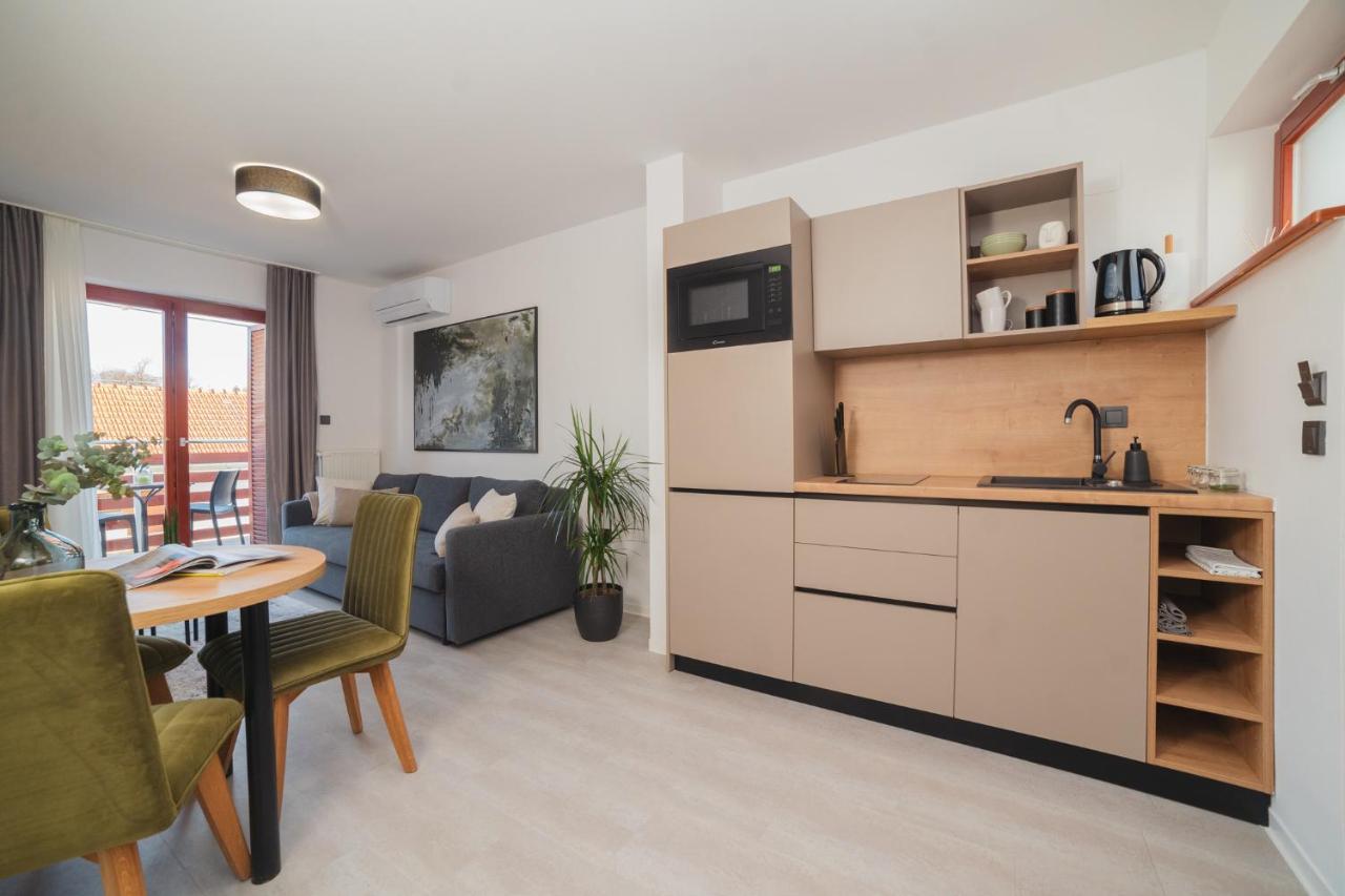 St. Martin'S Apartments Grkavescak エクステリア 写真