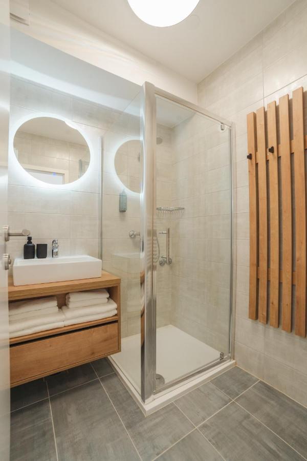 St. Martin'S Apartments Grkavescak エクステリア 写真