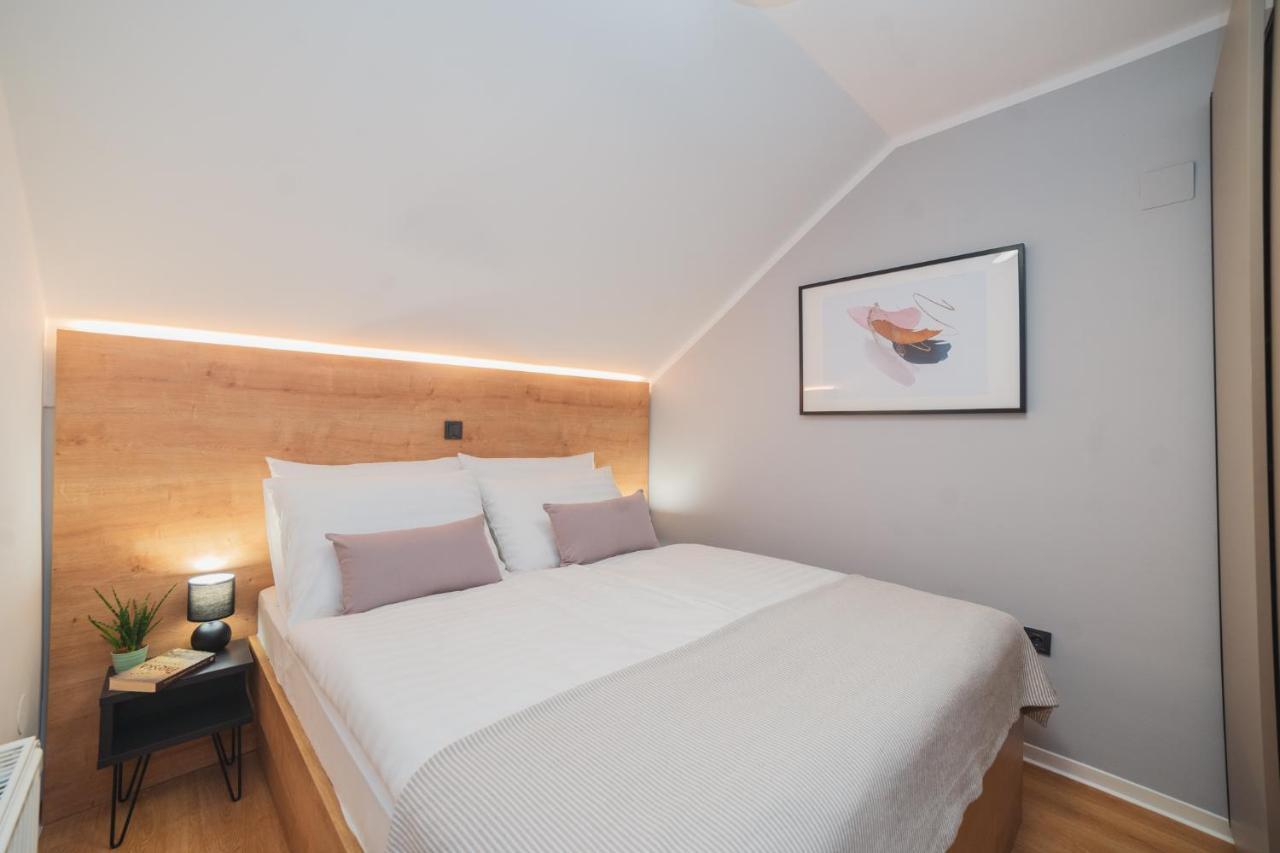 St. Martin'S Apartments Grkavescak エクステリア 写真