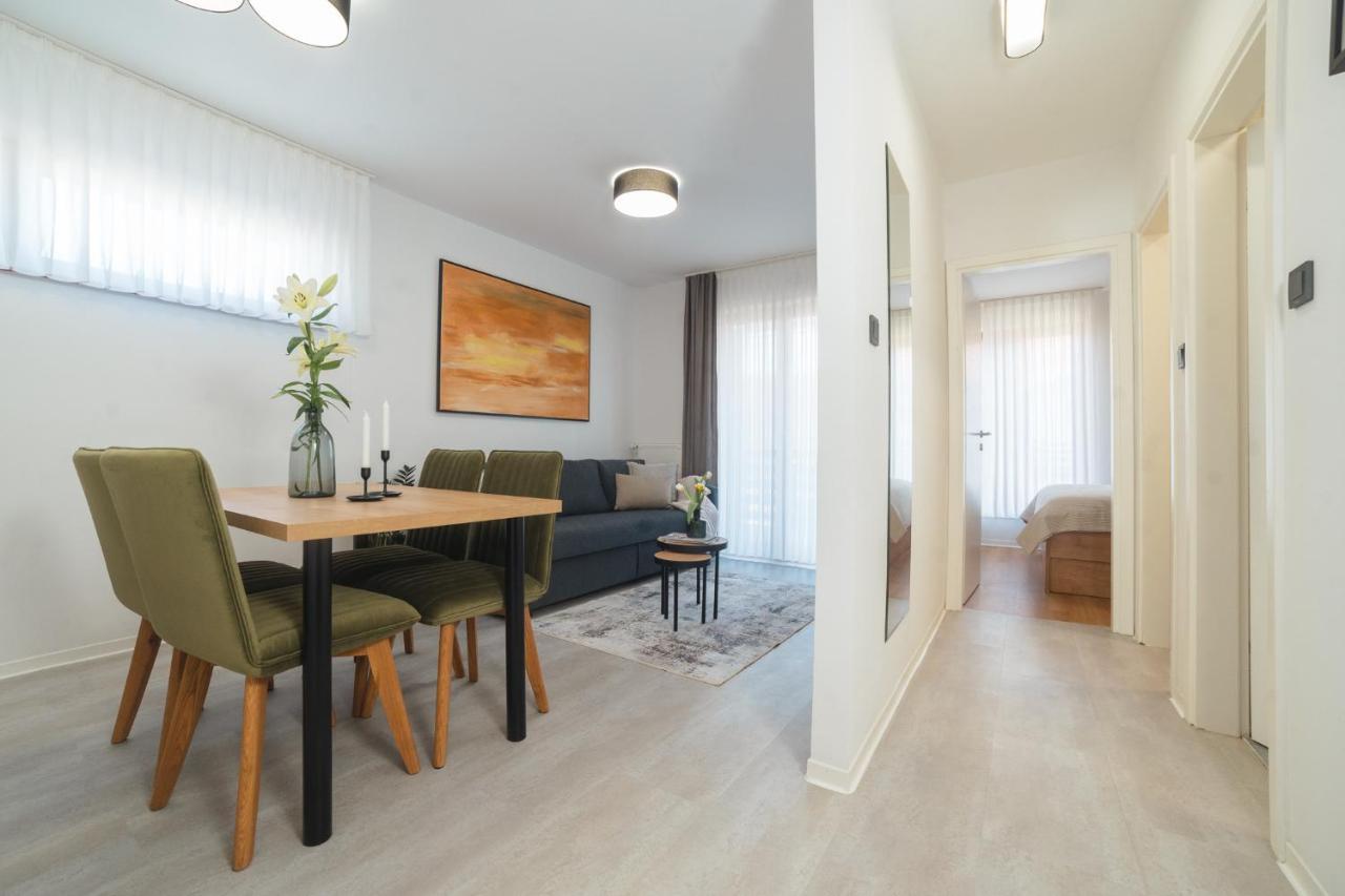 St. Martin'S Apartments Grkavescak エクステリア 写真
