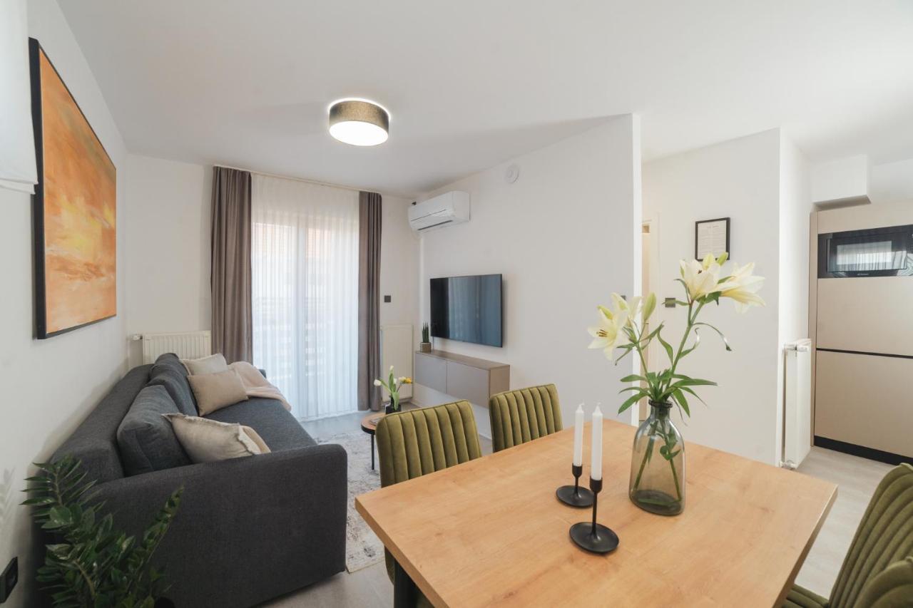 St. Martin'S Apartments Grkavescak エクステリア 写真
